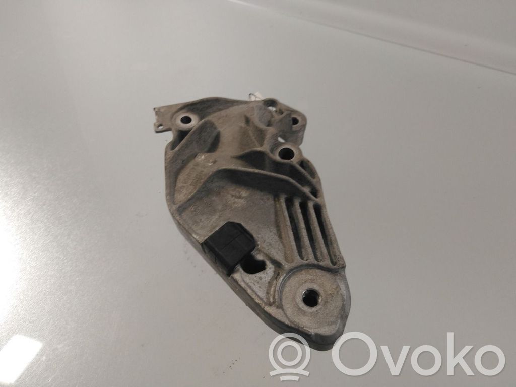 BMW i4 Suport tampon motor 