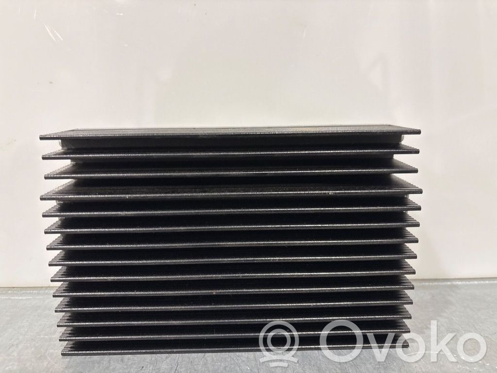 BMW X5 E70 Amplificator sunet 