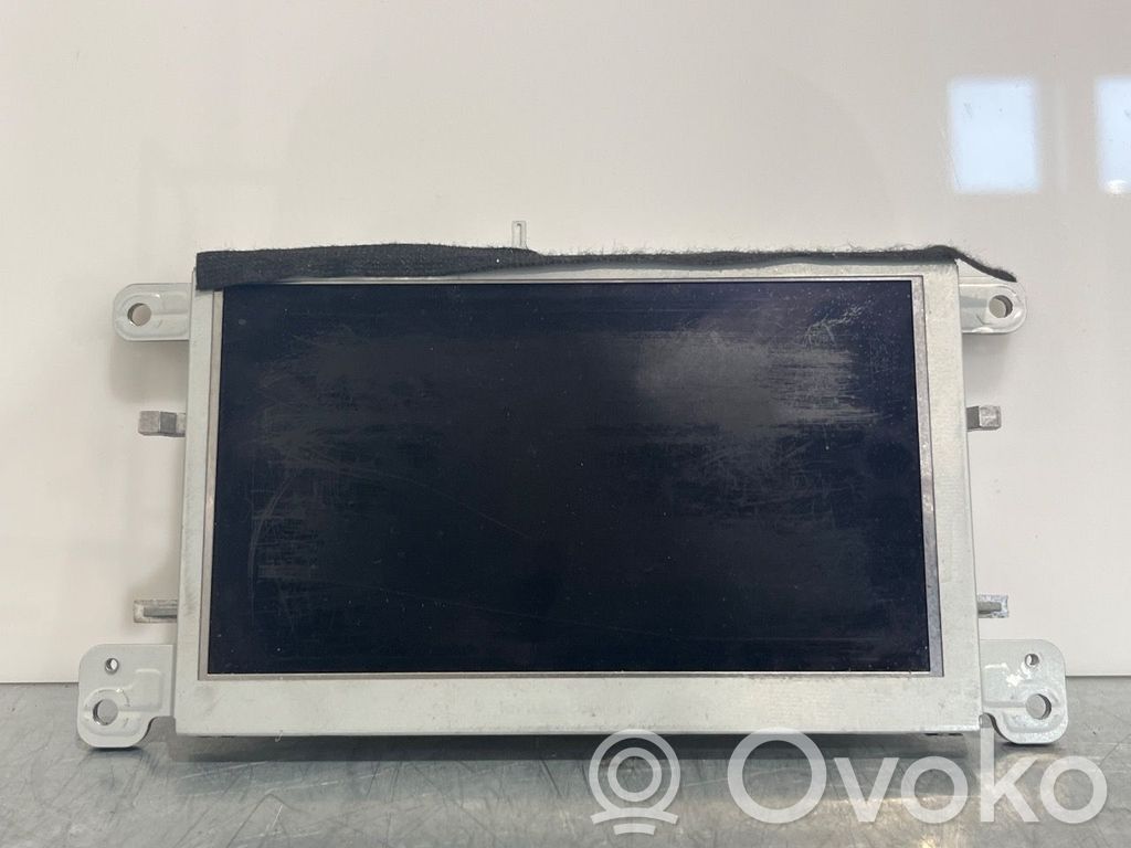Audi A4 S4 B8 8K Panel radia 