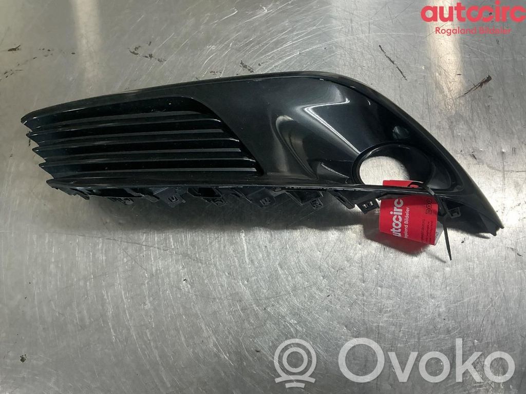 Toyota Auris E180 Suport montaj far 