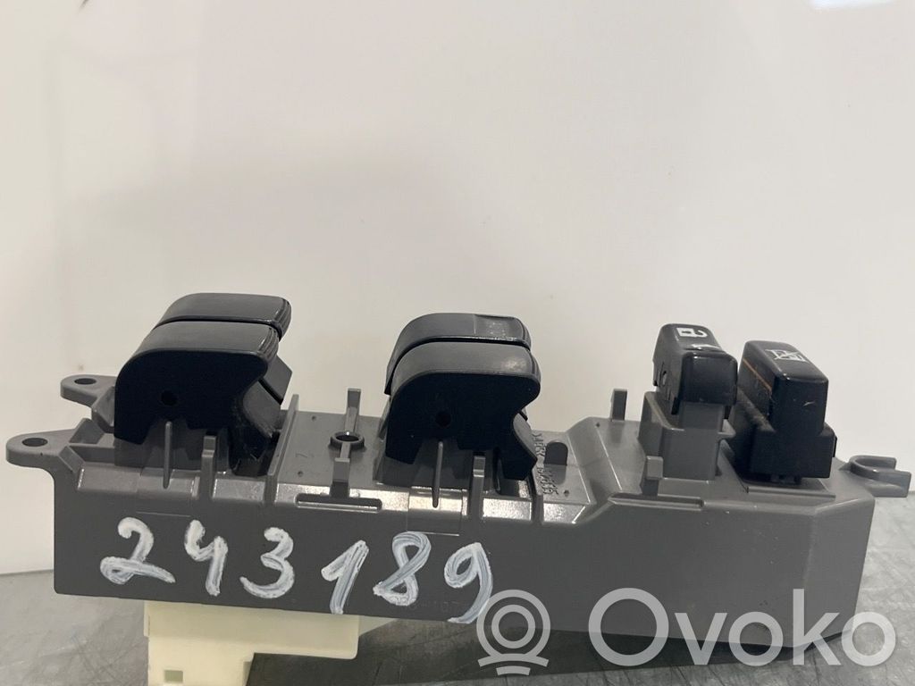 Toyota Yaris Interruttore di controllo dell’alzacristalli elettrico