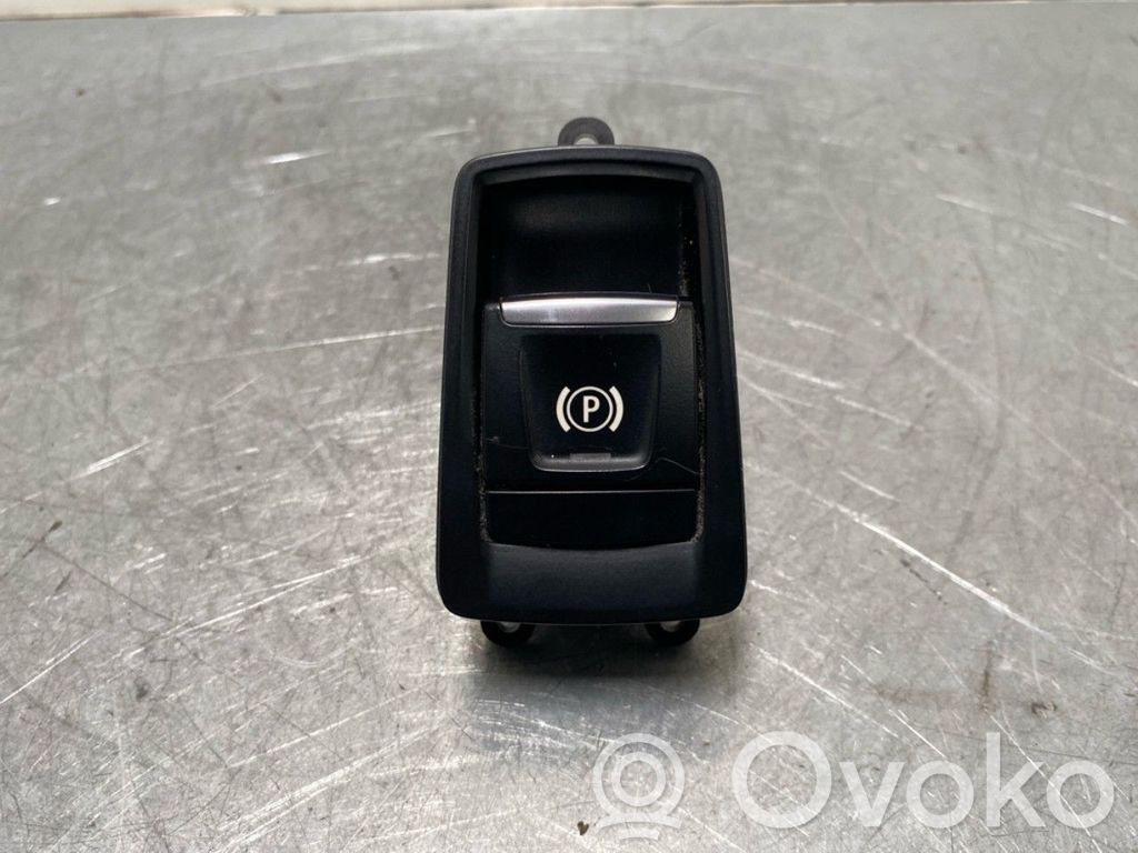 BMW 2 F45 Comutator frână parcare 