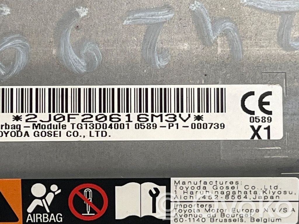 Toyota C-HR I Airbag per le ginocchia