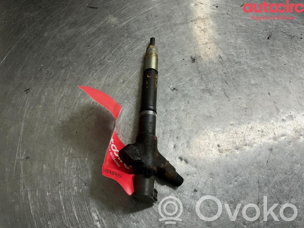 Toyota Avensis T270 Injecteur de carburant 