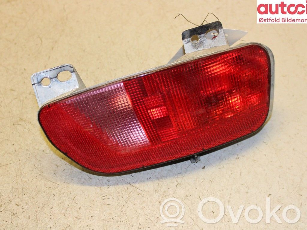 Citroen C4 II Picasso Lampă bară spate