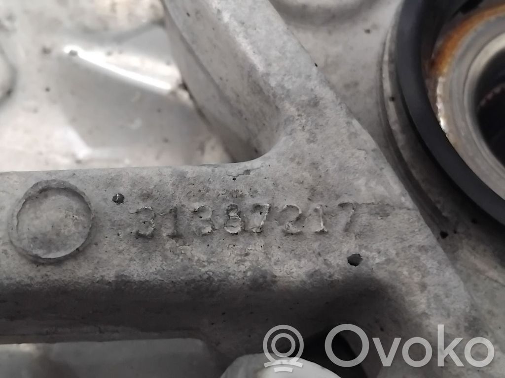Volvo S90, V90 Fuso a snodo con mozzo ruota posteriore 