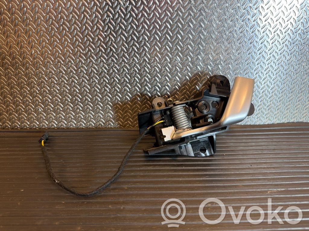 Tesla Model S Maniglia interna per portiera anteriore