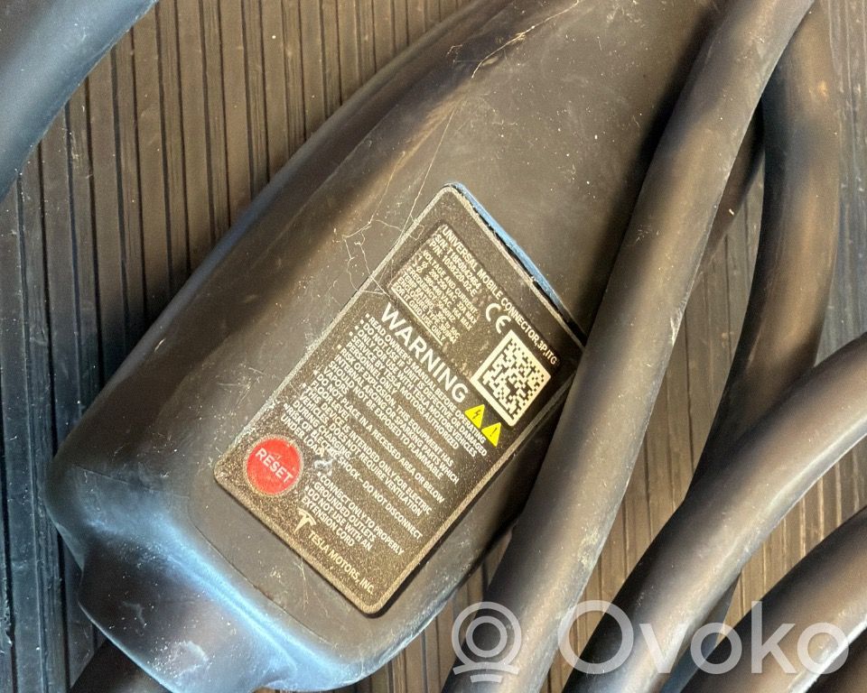 Cable de carga del coche eléctrico   105822002E,105822002E