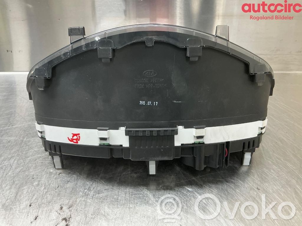 KIA Soul Geschwindigkeitsmesser Cockpit 