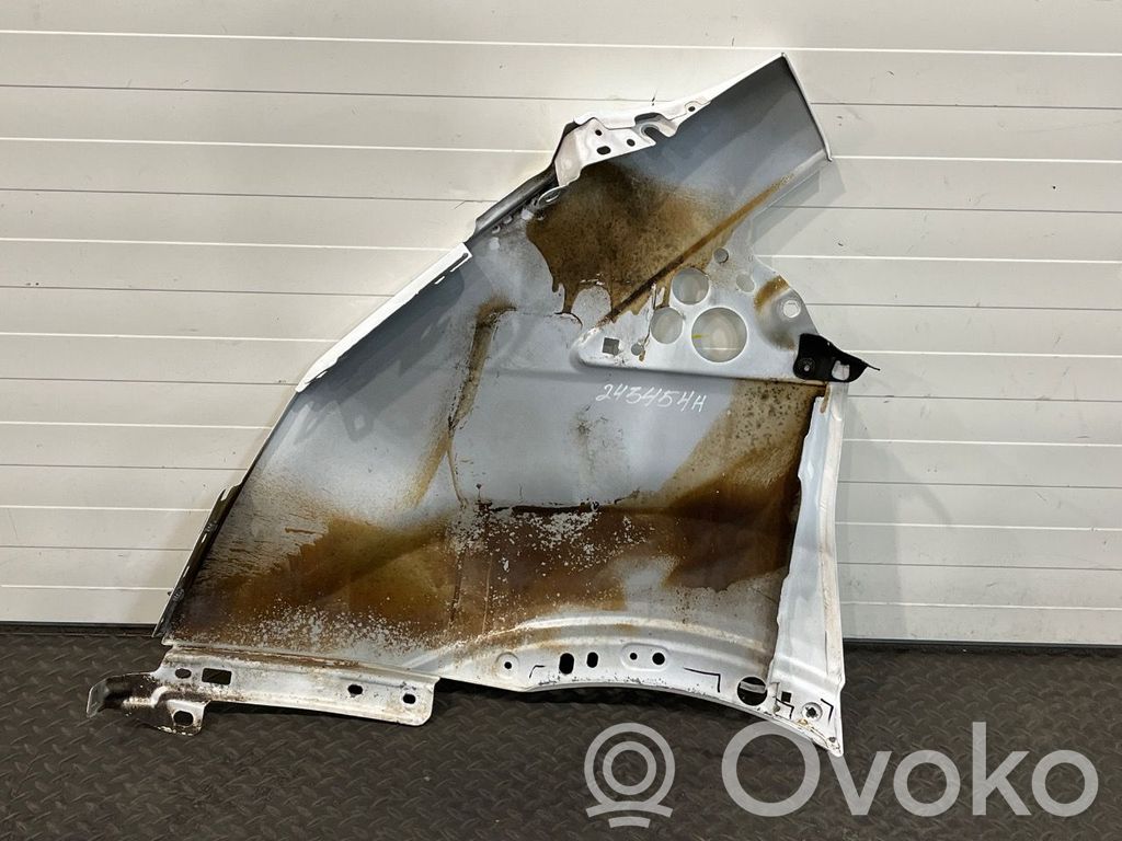 Ford Transit Courier Fender 