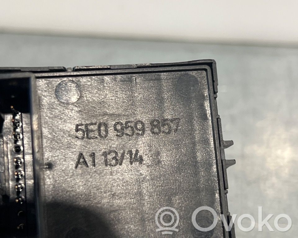 Comutator comandă geamuri electrice   5E0959857,5E0959857,5E0959857,5E0959857