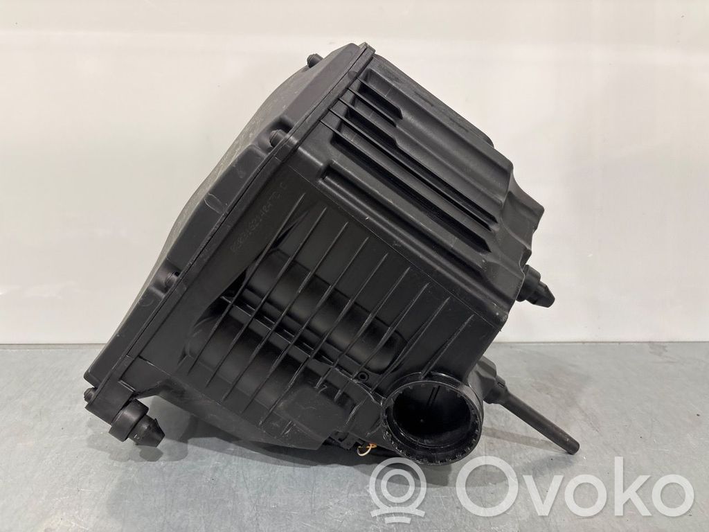 Audi A4 S4 B9 Luftfilterkasten 