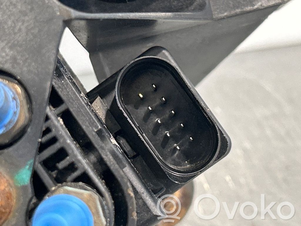Tesla Model S Compresor/bomba de la suspensión neumática