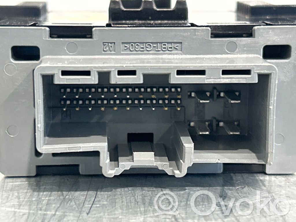 Ford Fiesta Unitate/modul comandă uși