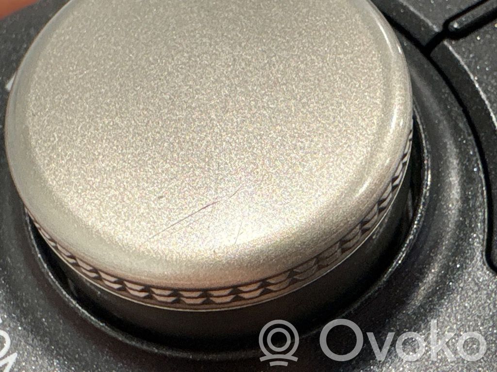 Lexus NX Altri interruttori/pulsanti/cambi 