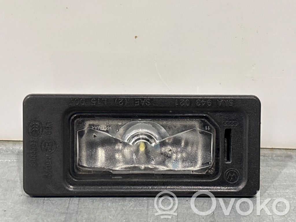 Luce targa   5NA943021,5NA943021,5NA943021