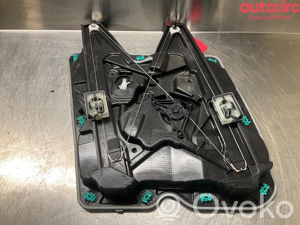 Audi Q4 e-tron Lève-vitre électrique de porte avant 