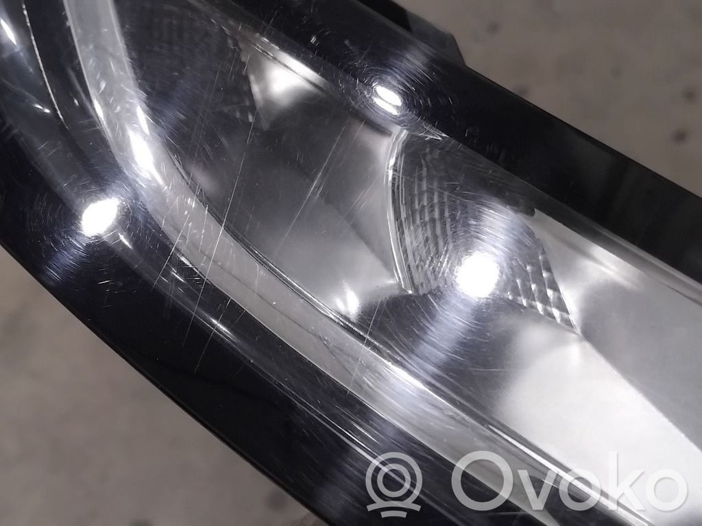 Citroen C4 Cactus Lampă colț spate (parcare)