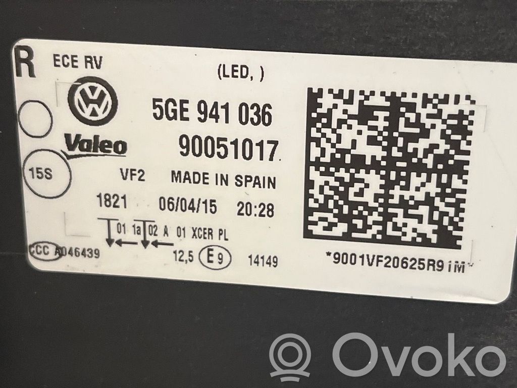 Volkswagen e-Golf Scheinwerfer