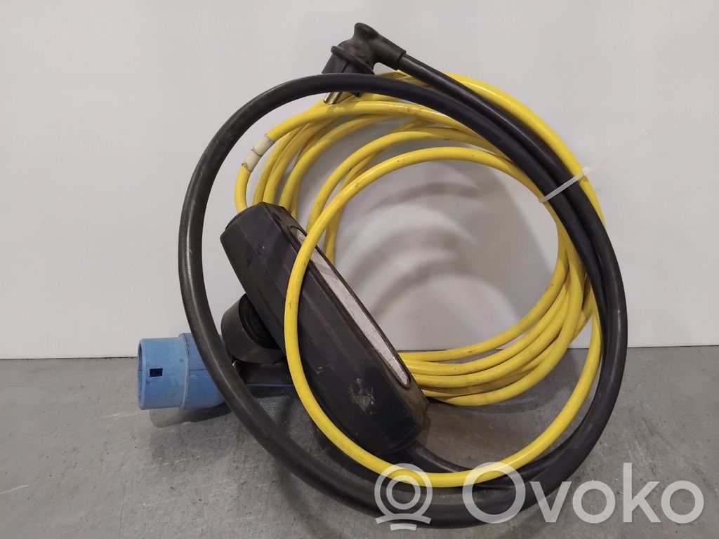 Mercedes-Benz C W205 Cable de carga del coche eléctrico 