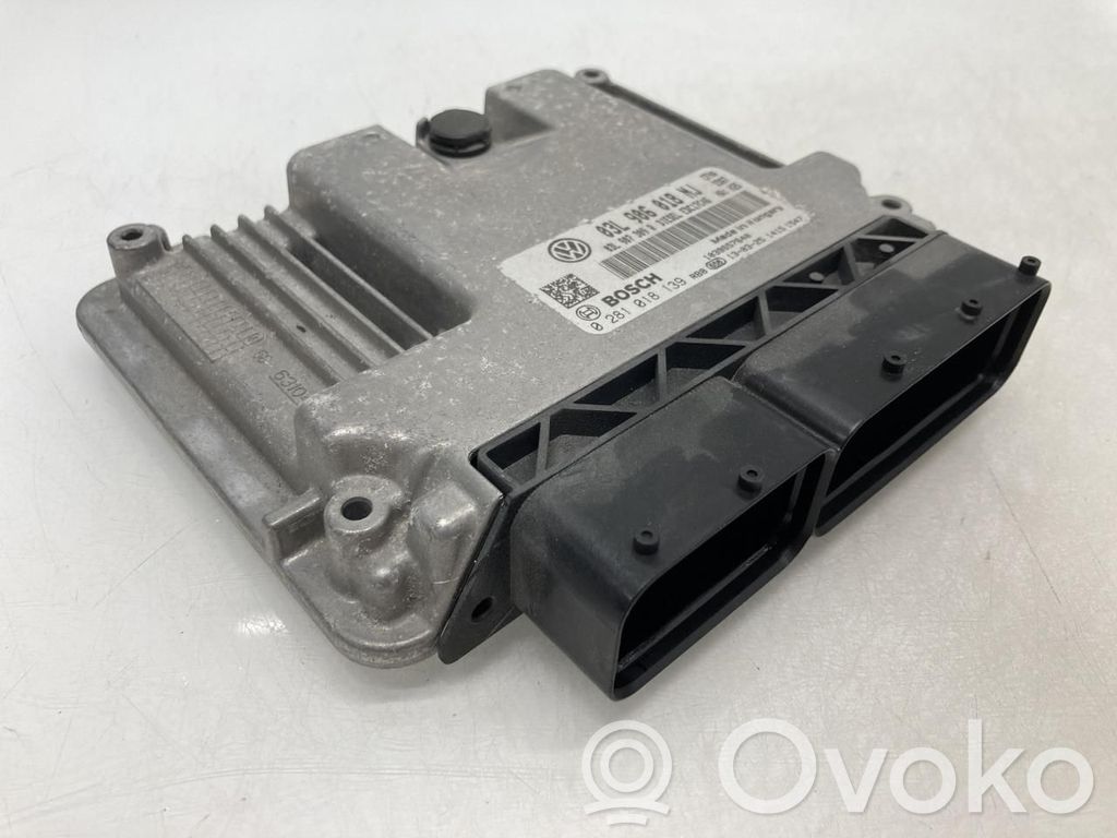 Volkswagen Caddy Komputer / Sterownik ECU silnika 