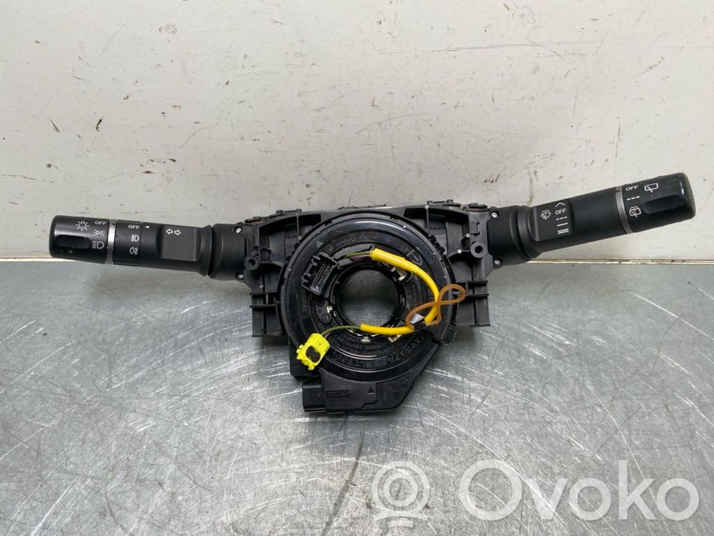 Mazda 2 Interrupteur / bouton multifonctionnel