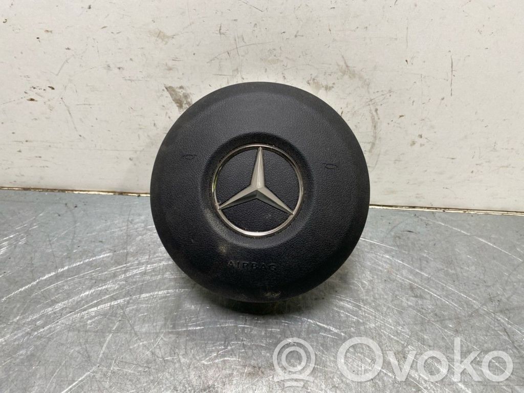 Mercedes-Benz EQB Airbag dello sterzo