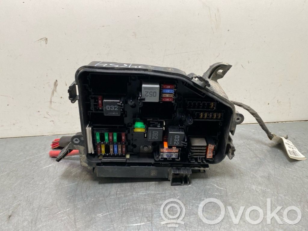 Mercedes-Benz EQB Set cutie siguranțe