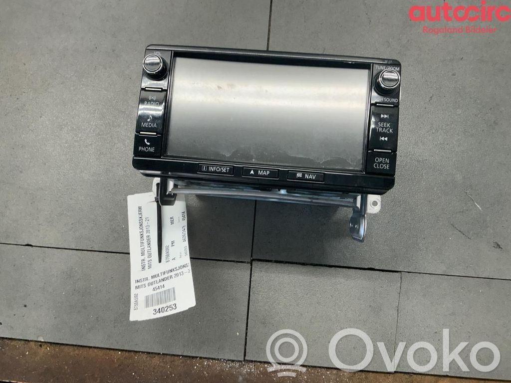 Console centrale, commande de multimédia l'unité principale   8750A592,8750A592,8750A592,8750A592