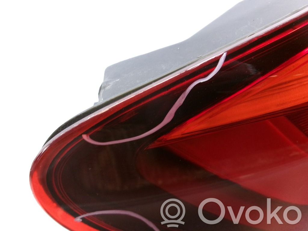 BMW 5 F10 F11 Lampă spate în caroserie 