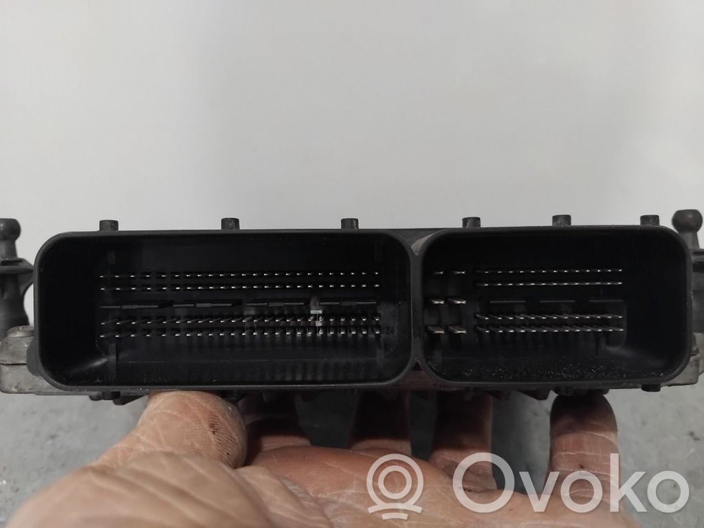 Mercedes-Benz ML W164 Komputer / Sterownik ECU silnika 