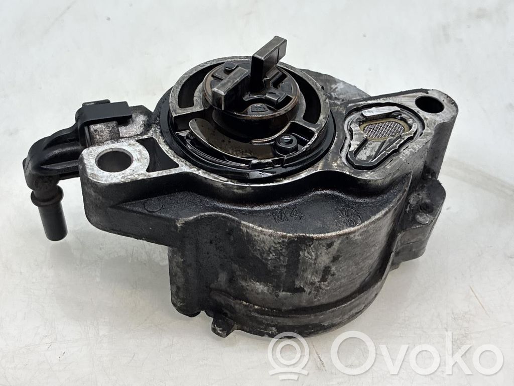 Volvo V70 Pompa podciśnienia / Vacum