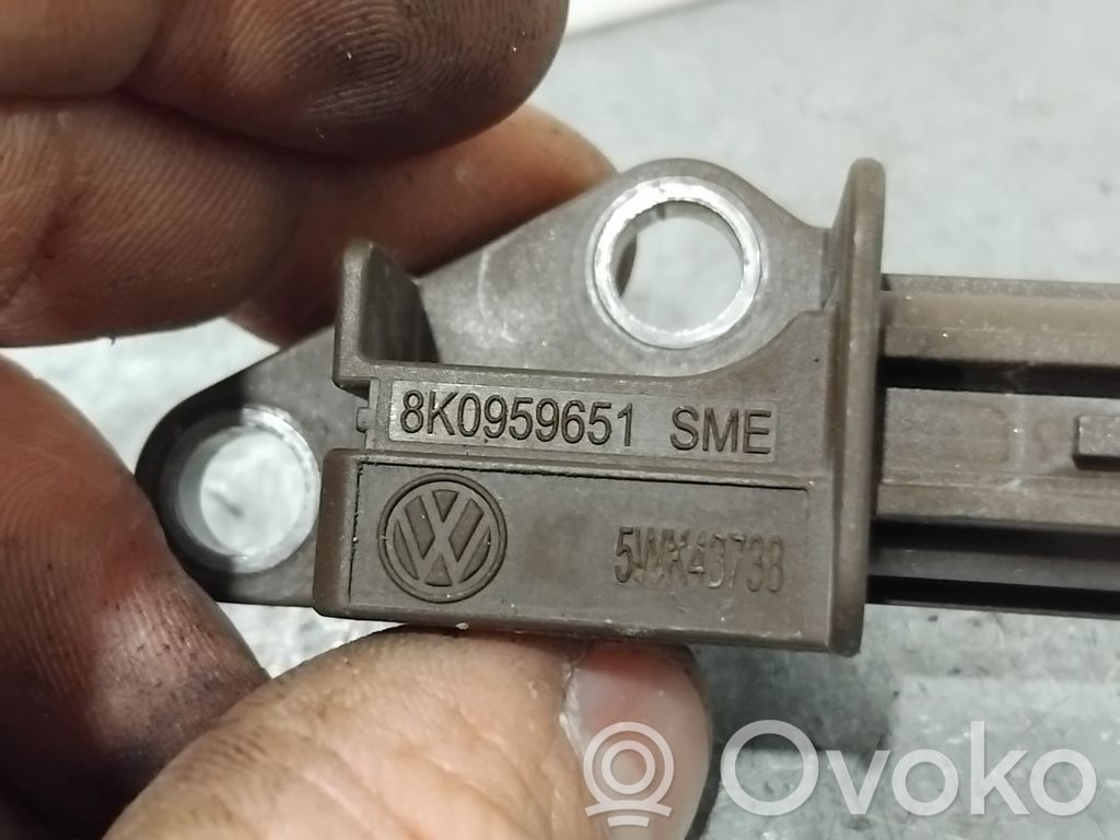 Audi Q5 SQ5 8R Airbagsensor Crashsensor Drucksensor
