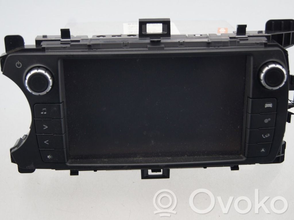 Toyota Yaris Panel / Radioodtwarzacz CD/DVD/GPS