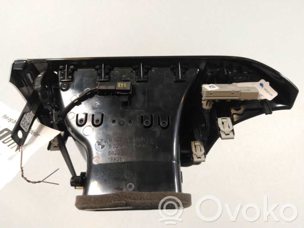 BMW 5 G30 G31 G38 Centrālais gaisa ventilācijas režģis