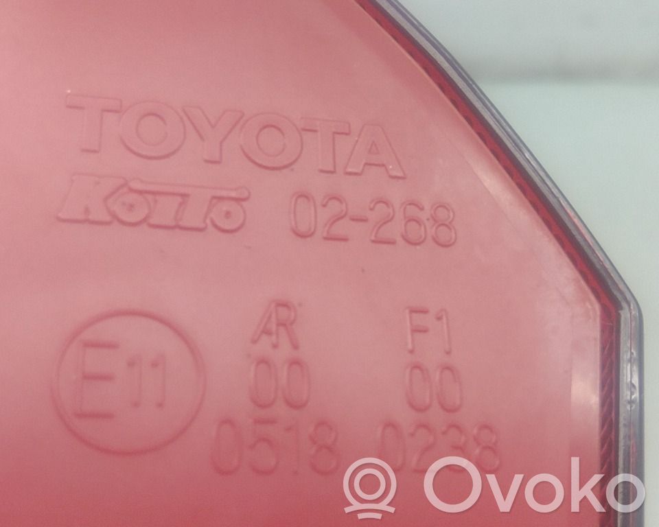 Toyota Auris E180 Rückleuchte Heckleuchte