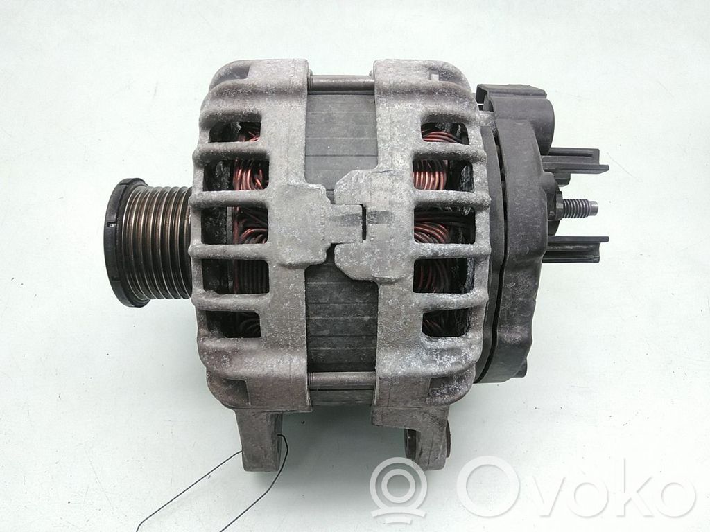 Nissan X-Trail T32 Lichtmaschine