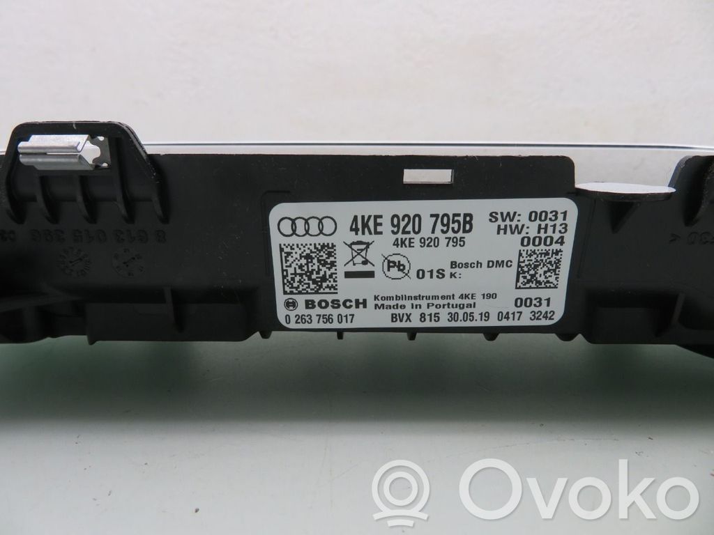 Audi e-tron Nopeusmittari (mittaristo) 