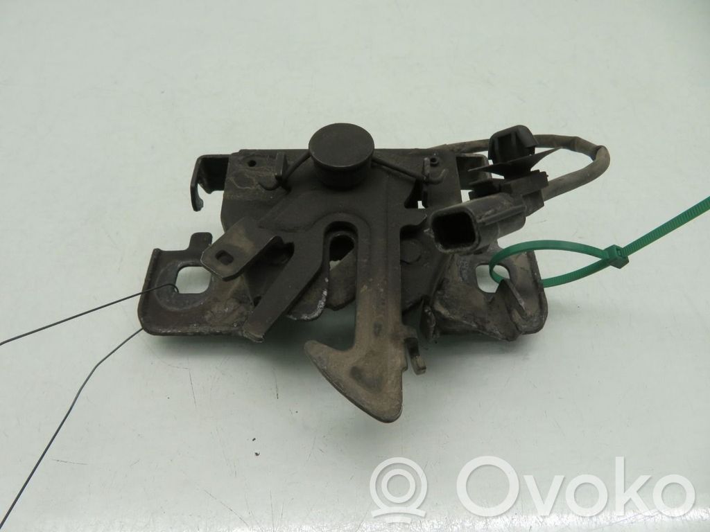Opel Vivaro Serrure de capot