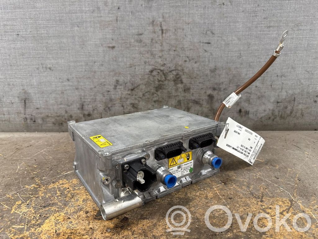 Mercedes-Benz C W205 Cargador de batería (opcional)
