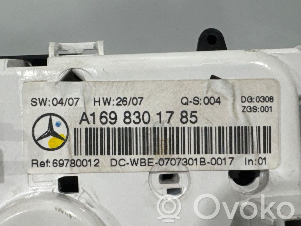 Mercedes-Benz A W169 Rămă unitate control climatizare
