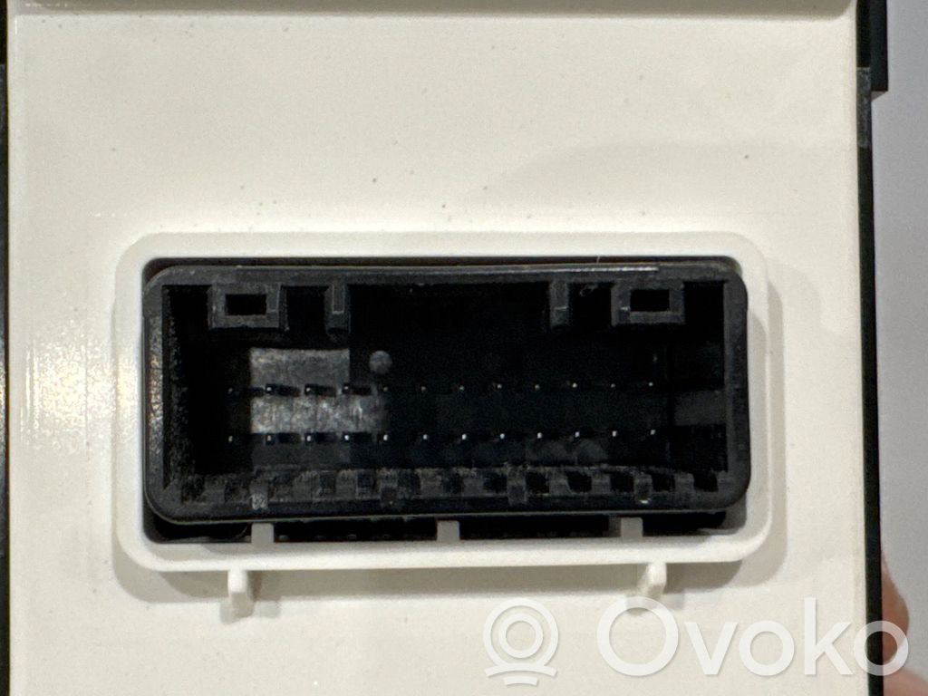 Hyundai Ioniq Electric window control switch
