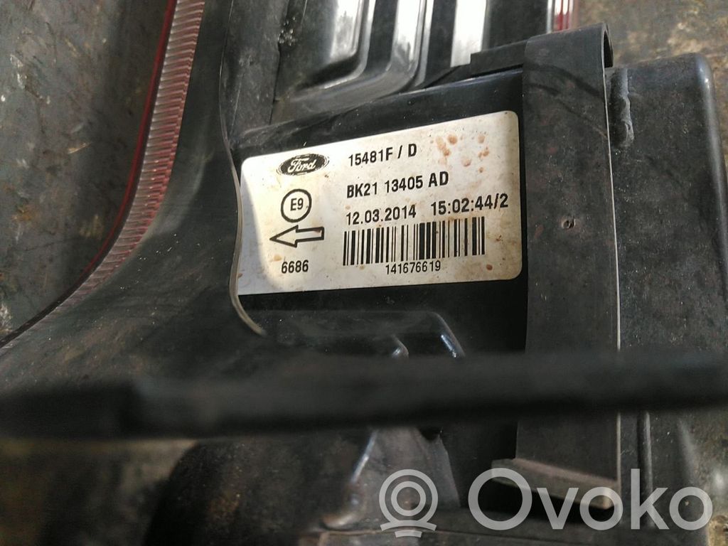 Ford Transit Custom Feux arrière / postérieurs