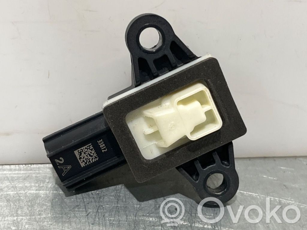 Volvo V40 Senzor impact/declanșare airbag 
