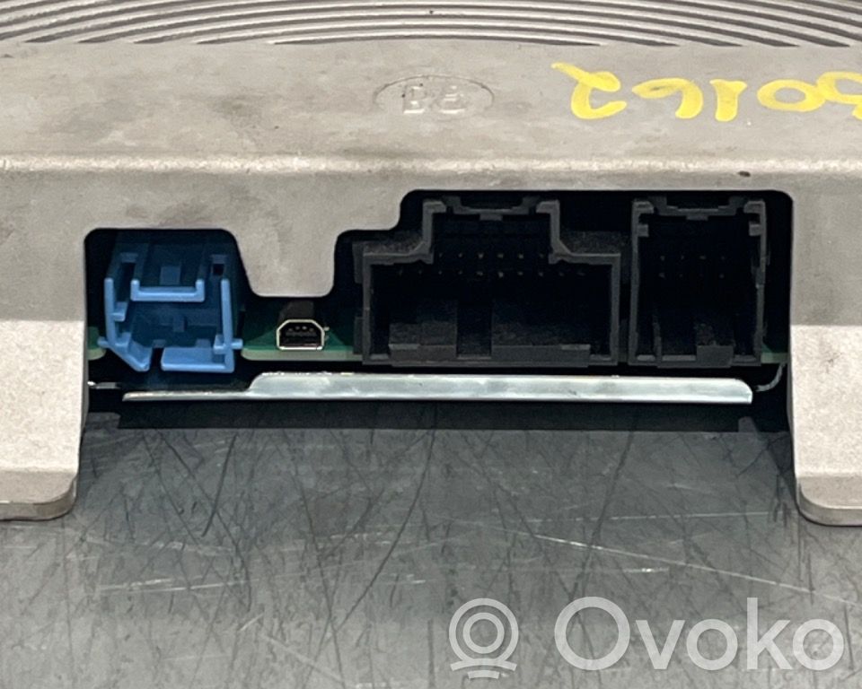 Ford Focus Wzmacniacz audio 