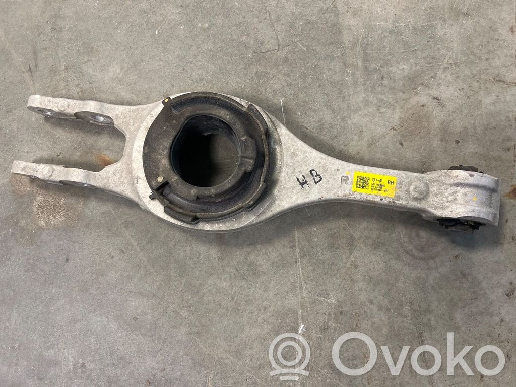 KIA EV6 Galinė svirtis