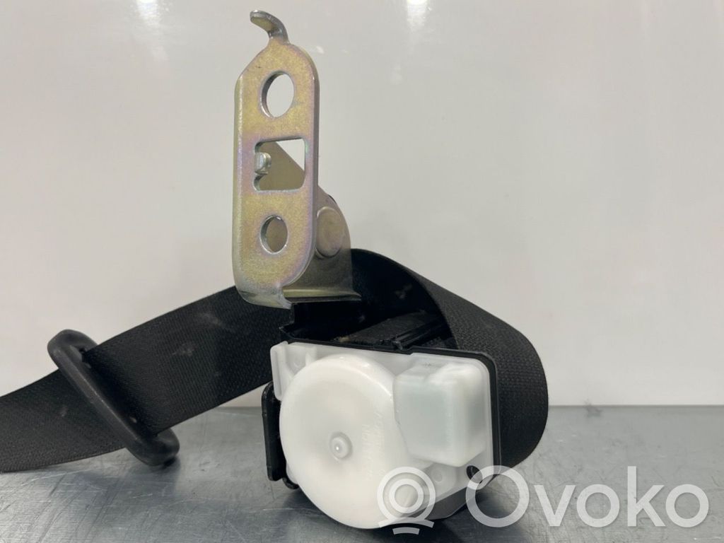Toyota Auris E180 Sicherheitsgurt hinten 