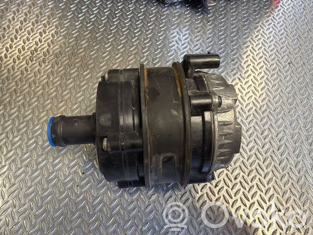 XPeng G3 Pompe de circulation d'eau 