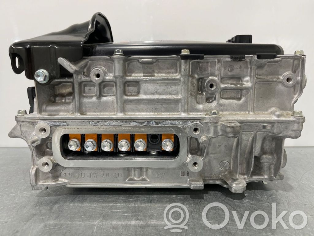 Toyota Yaris Cross Spannungswandler Wechselrichter Inverter