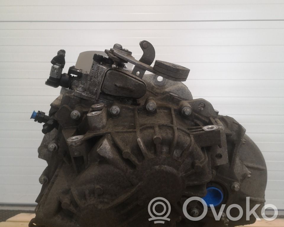 Opel Astra J Manuaalinen 6-portainen vaihdelaatikko 